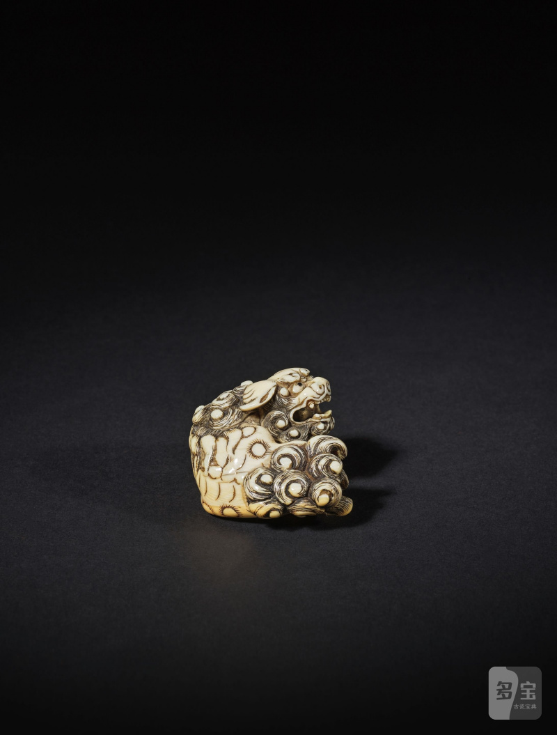 象牙彫根付 獅子（口遊玉含） 無銘 18世紀後期 | NETSUKE EN IVOIRE REPRÉSENTANT UN SHISHI - 图8